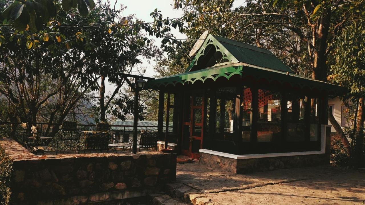 Neemrana'S Glasshouse On The Ganges Rishīkesh Buitenkant foto